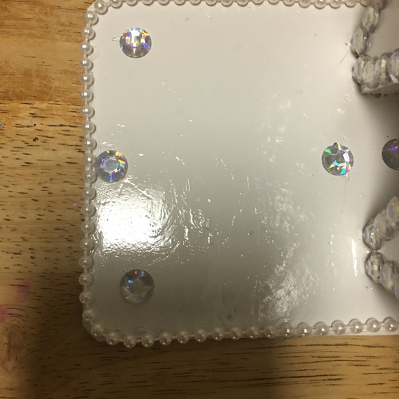 Letter W - Picture 4 of 8